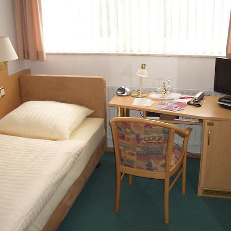 Hotel Ohrberg ฮาเมลน์ ภายนอก รูปภาพ