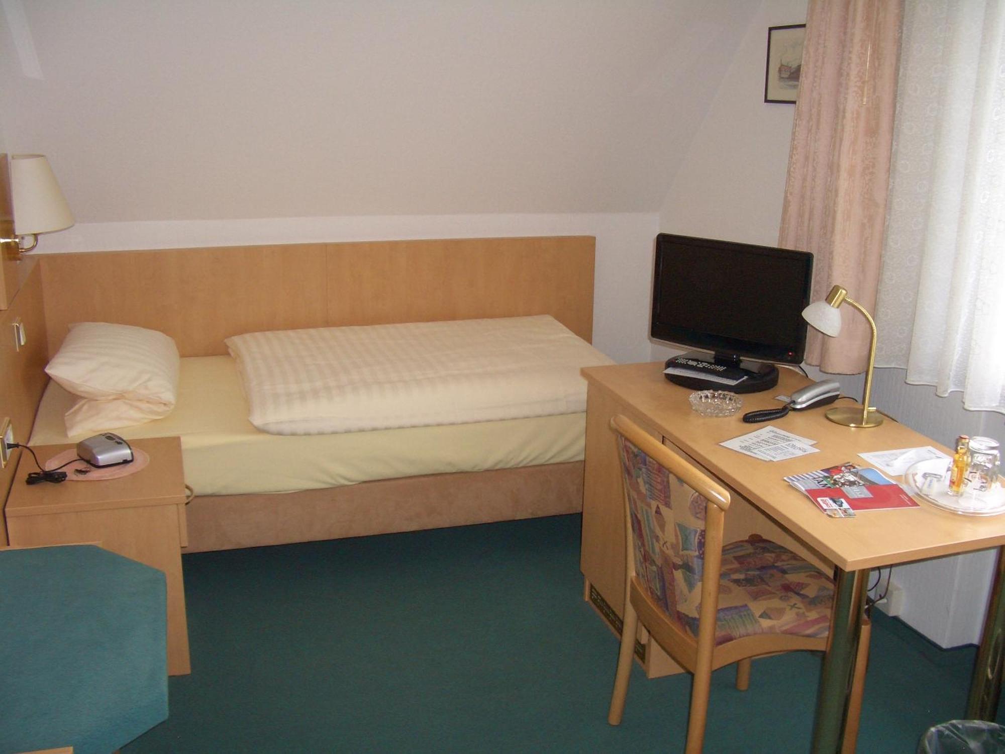 Hotel Ohrberg ฮาเมลน์ ภายนอก รูปภาพ