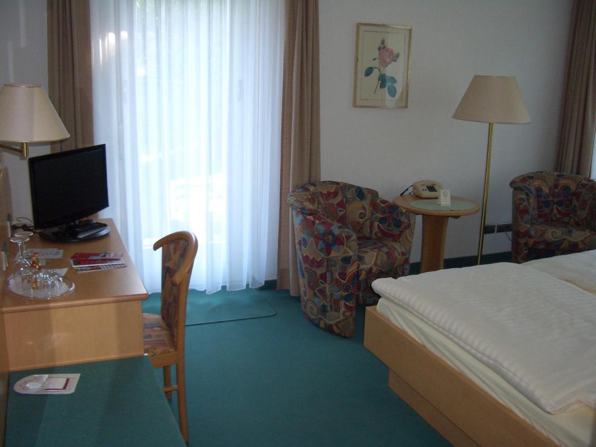 Hotel Ohrberg ฮาเมลน์ ภายนอก รูปภาพ